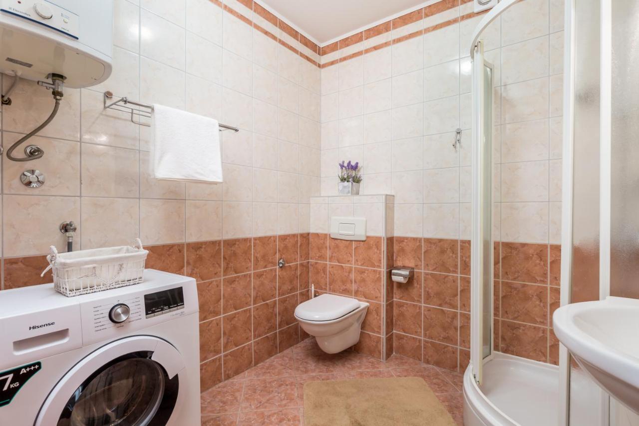 Summer Breeze Apartment With A Pool Opatija Bagian luar foto